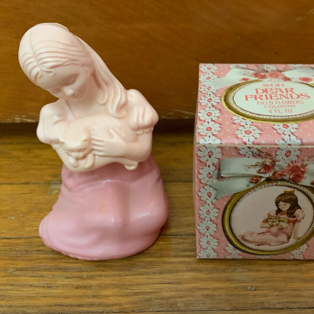 Vintage 1970s AVON 'Dear Friends' Field Flowers Cologne 4 FL OZ Bottle